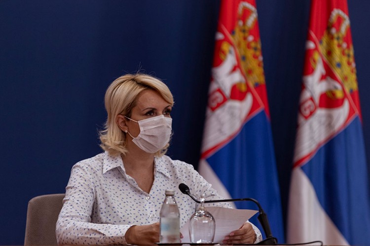 Maske obavezne i na otvorenom u Srbiji