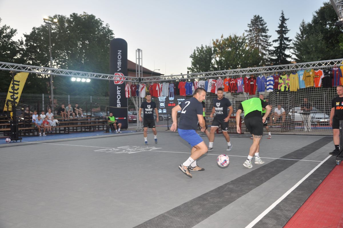 Počeo turnir u uličnom fudbalu “Prijedor 3 na 3” Počeo turnir u uličnom fudbalu “Prijedor 3 na 3”