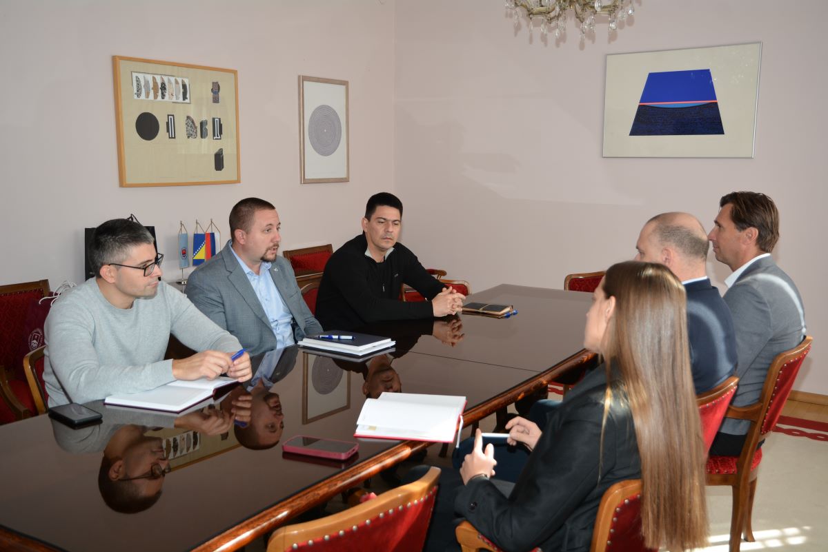 U Gradskoj upravi održan sastanak povodom organizacije 20. Međunarodne biciklističke trke “Srbija i Srpska” U Gradskoj upravi održan sastanak povodom organizacije 20. Međunarodne biciklističke trke “Srbija i Srpska”