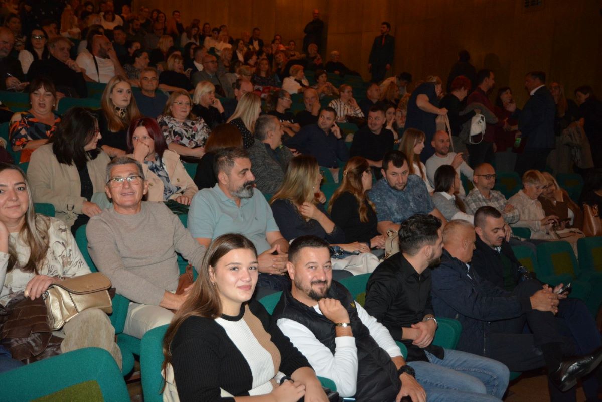 Otvoren 18. Međunarodni festival pozorišta „Zlatna vila“