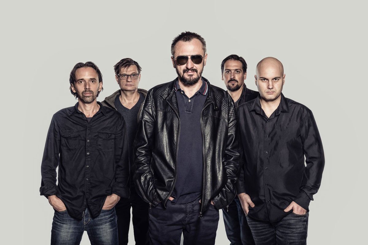 “Stvoreni od zvijezda”: Poslušajte novi singl benda “Letu štuke”