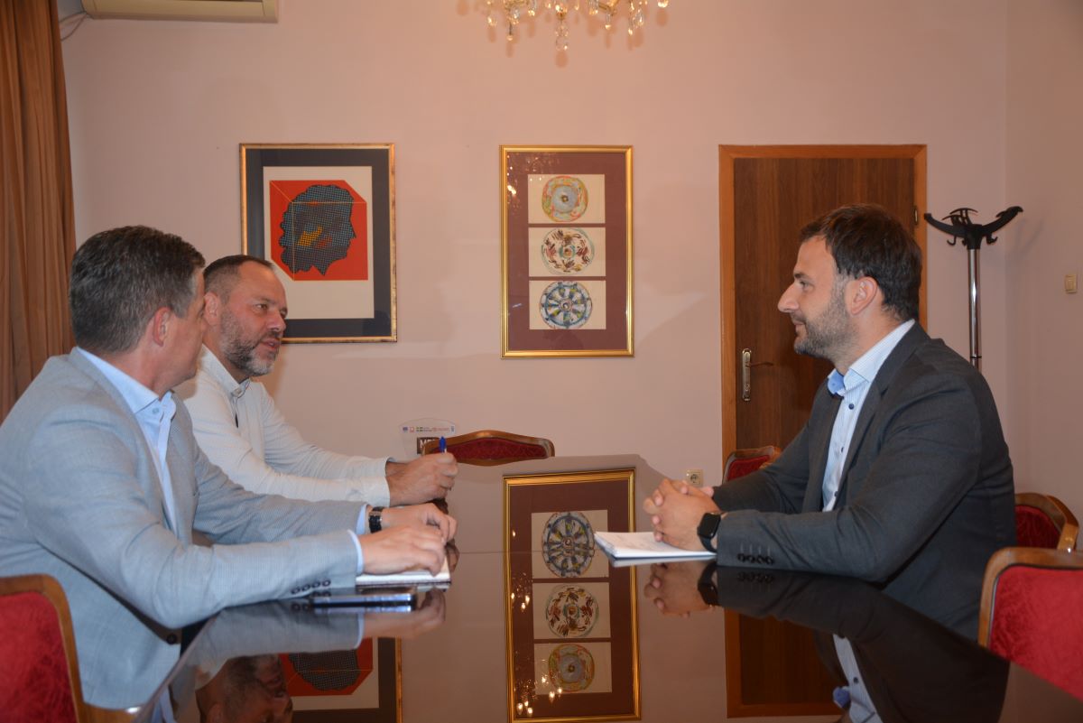 Javor sa rukovodstvom “Elektrokrajine” o investicijama u eletrodistributivnu mrežu