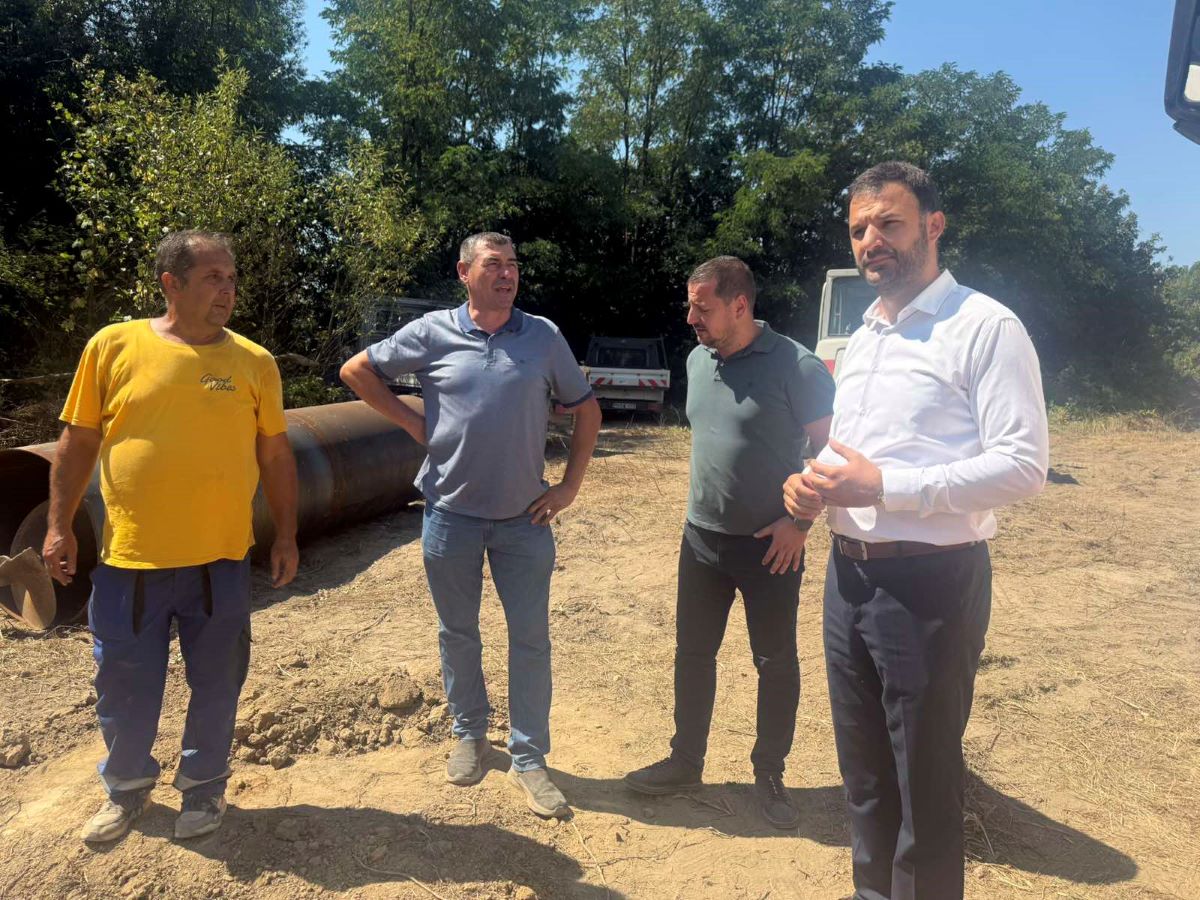 Gradonačelnik Prijedora obišao radove na izgradnji kanalizacione mreže u Omarskoj – projekat vrijedan milion KM