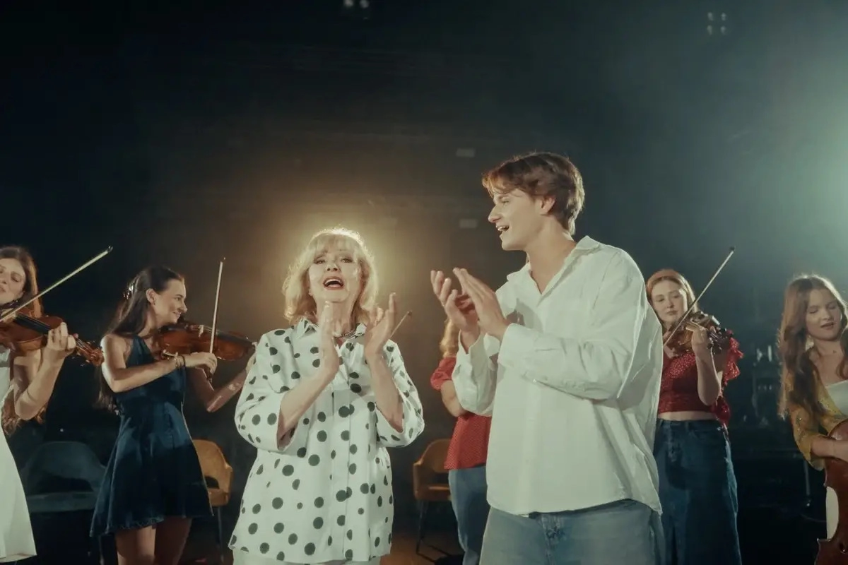 Jasna Zlokić i Jakov Jozinović objavili duet “Ljudi poput nas”