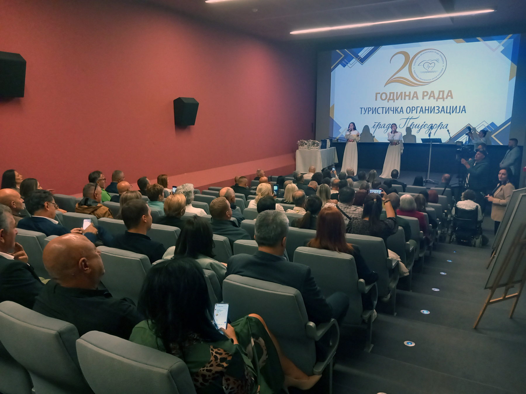 Turistička organizacija: U prvih šest mjeseci zabilježen veći broj dolazaka turista, ali i noćenja Turistička organizacija: U prvih šest mjeseci zabilježen veći broj dolazaka turista, ali i noćenja